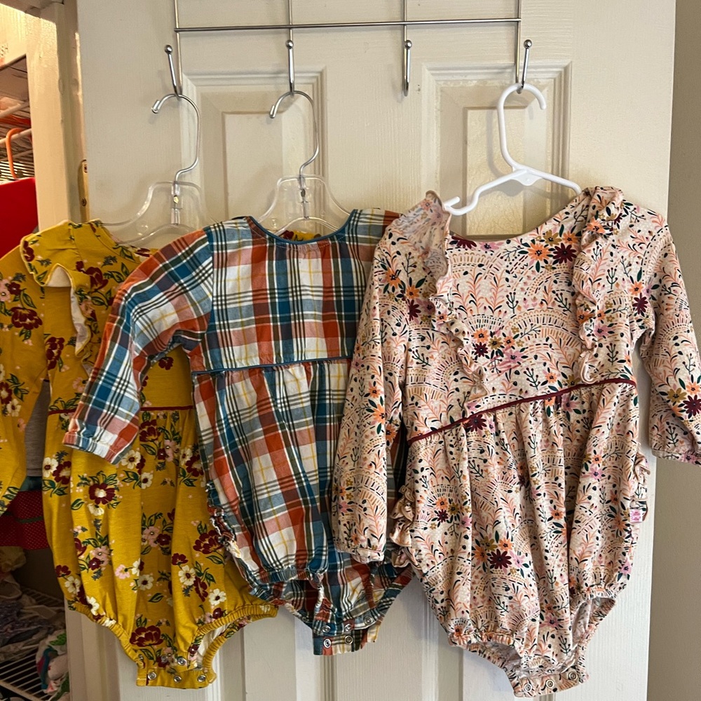 Set of 3 long sleeve bubble outfits. Ruffle Butts 12-18m.